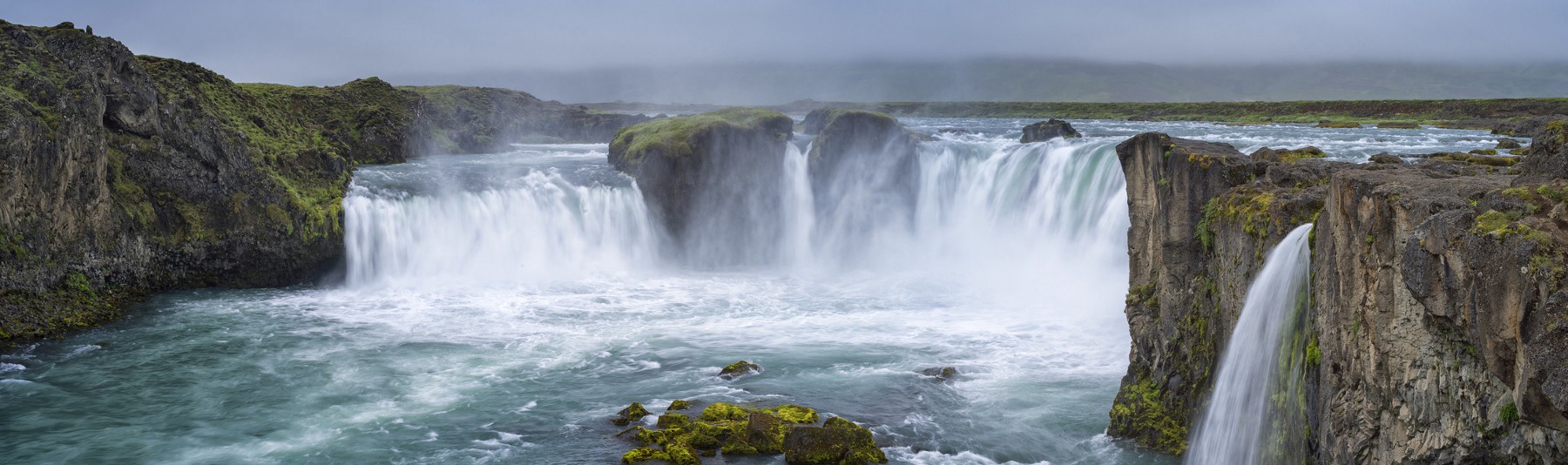 island18005825931747ebd